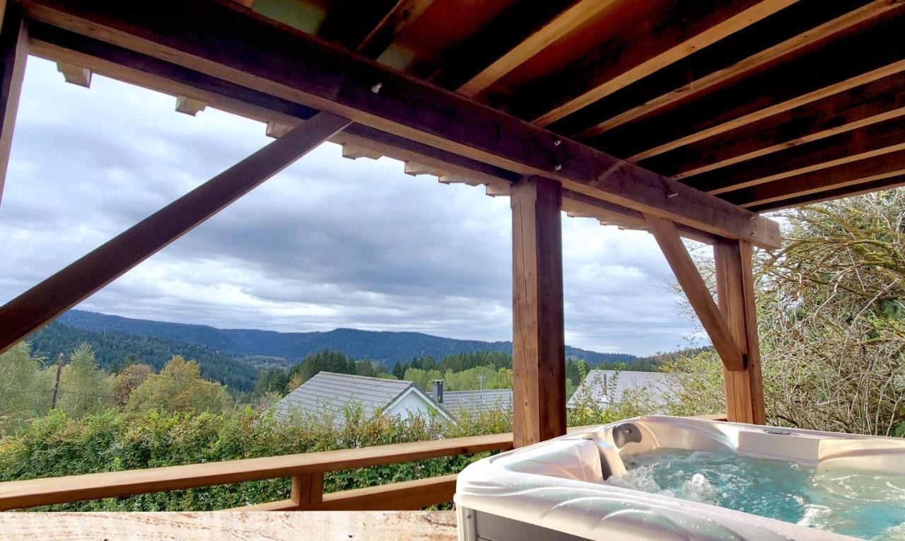 Gite Panoramique Et Spa De Liezey La Source Exteriör bild